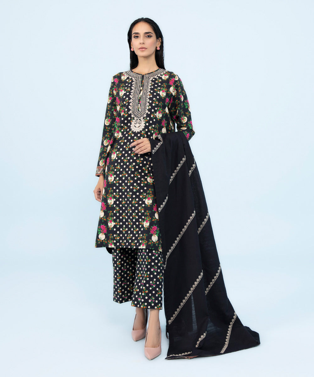 3 Piece - Embroidered Khaddar Suit