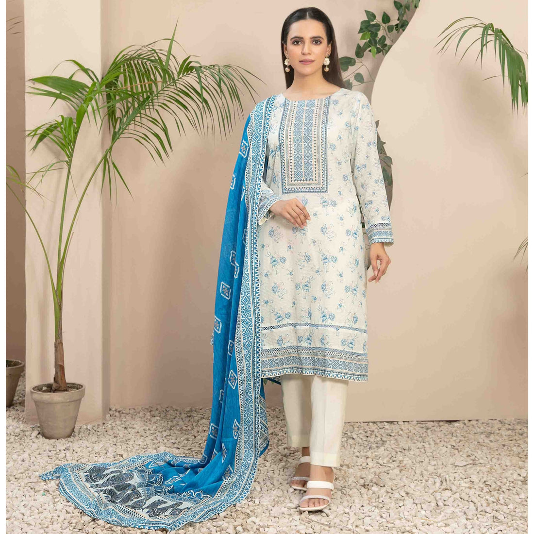 Tiyani Vol 02 | 3 Pcs Unstitched Printed Lawn By Tawakkal |D-3596